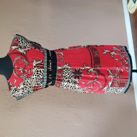 NYC Dress Medium Black, Red, Brown Print - Picture 2 of 5